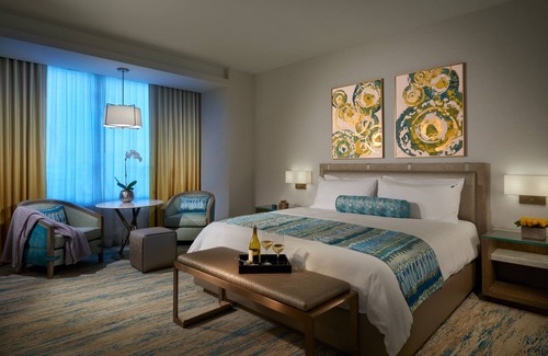 Hollywood Resort | Discover The Guitar Hotel at Seminole Hard Rock Resort