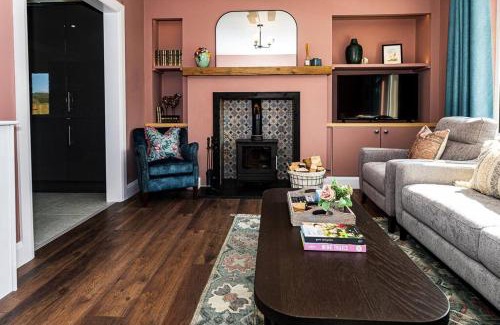 Ballymena House | Exceptional Family Getaway at The Halfway House Pub
