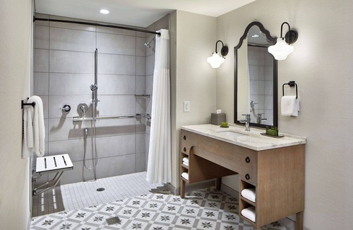 Alpharetta Hotel | Experience The Hamilton Alpharetta, Curio Collection by Hilton