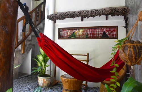 Bukit Lawang Hotel | EcoTravel Escape: Private Beach & Ocean View Awaits!