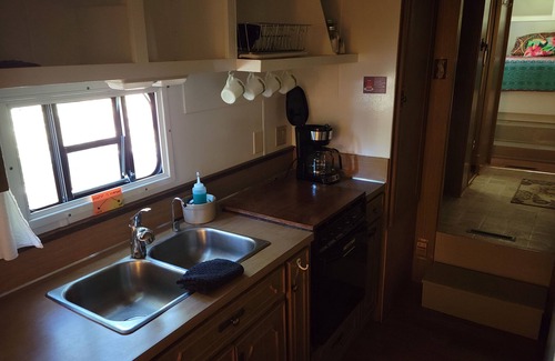 Annapolis House | Explore The Happy Camper: Outdoor Kitchen Near Annapolis