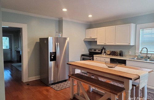 Northside House | Ideal Retreat at The Happy Home in North Shore - 10/10 Rating