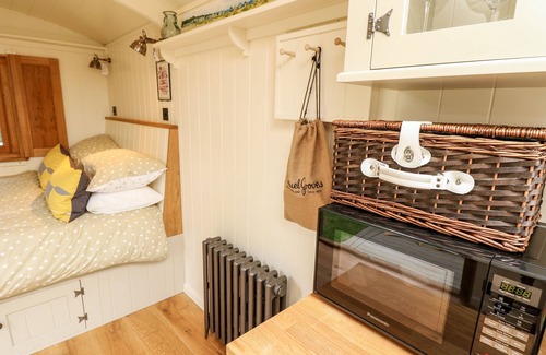New Forest District Cottage | The Happy Hut