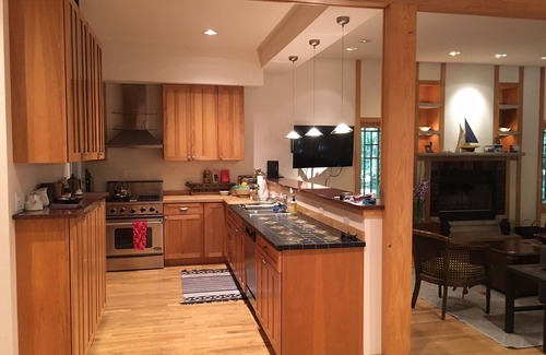 Harbert House | Cozy Harbert Beach Cottage: Pet-Friendly Retreat in Nature