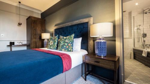 Galway City Centre Hotel | Discover The Hardiman: Eco-Friendly 4-Star Retreat
