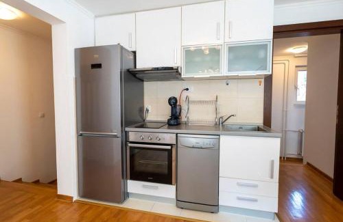 Vukov Spomenik Apartment | Unwind at The Harmony Away from Home - Rated 9.5/10