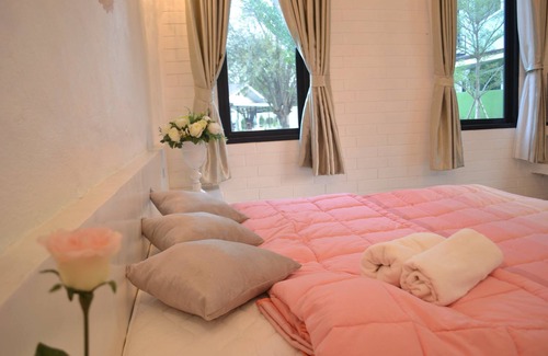 Suan Phueng Hotel | Unforgettable Stays at The Harmony Resort: Family Friendly & More