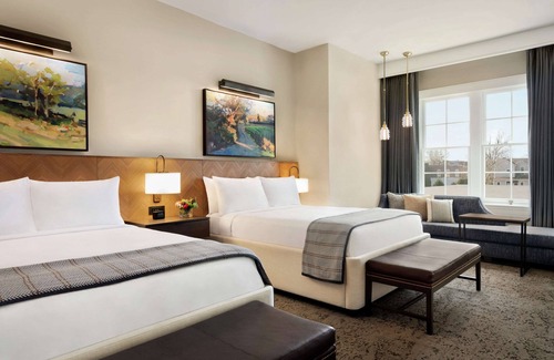 Historic Downtown Franklin Hotel | Experience The Harpeth Franklin Downtown - Spa & Kitchen Amenities