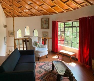 Nairobi House | Explore Comfort at The Hatter by the Game Park