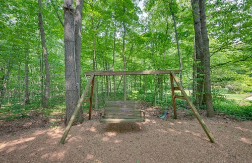 New Holland Apartment | Relax at The Haven: Family-Friendly Suites with Patios