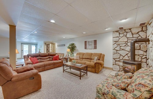 New Holland Apartment | Relax at The Haven: Family-Friendly Suites with Patios