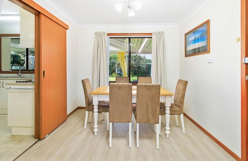 Shoalhaven Heads House | Pet-Friendly Haven with Family Amenities and 7/10 Reviews