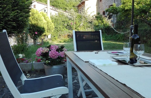 Casola in Lunigiana House | Oceanfront Haven of Angels with Perfect 10/10 Guest Ratings