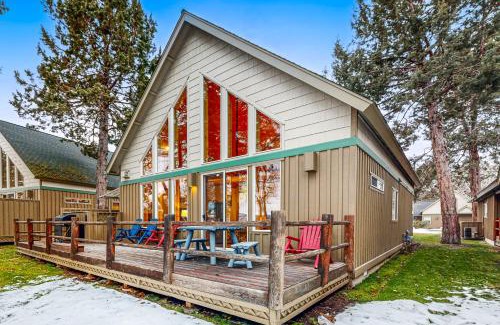 Klamath Falls House | The Hawk Nest