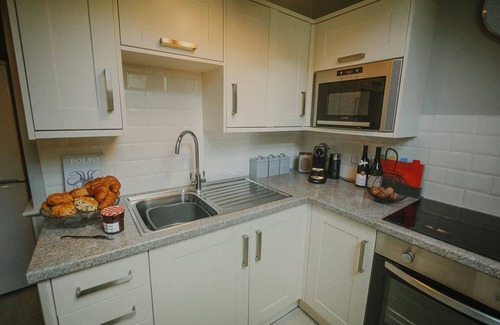 Litton Cottage | Peaceful First Floor Stay at The Hay Loft with Breakfast