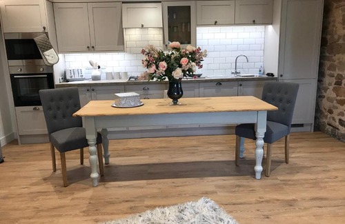 Congleton House | Experience The Hayloft Cheshire: 5-Star Comfort Awaits