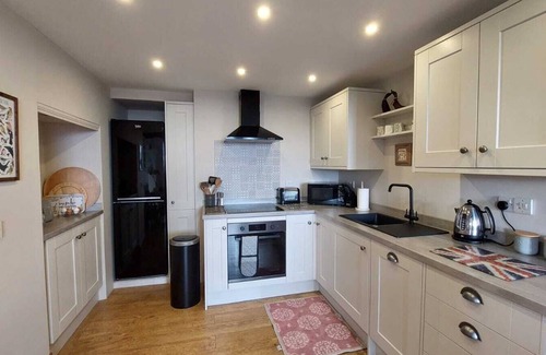 Darlington Cottage | Romantic Retreat at The Hayloft: Dog-Friendly Hideaway