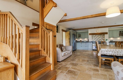 Tirabad Cottage | Family-Friendly Retreat at The Hayloft with Spa & Hot Tub