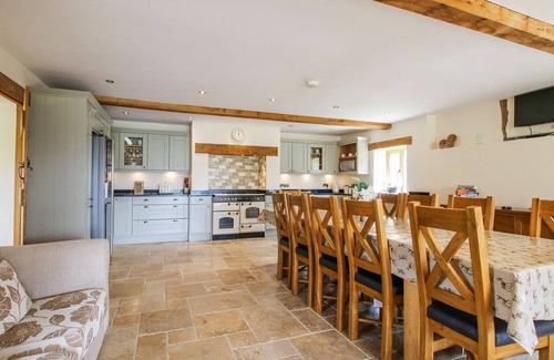 Tirabad Cottage | Family-Friendly Retreat at The Hayloft with Spa & Hot Tub