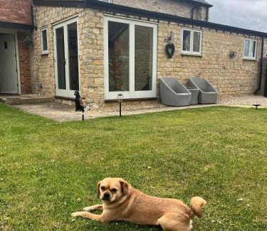 Hanslope Bed & Breakfast | The Hayloft