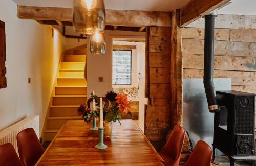 Ross-on-Wye House | Pet-Friendly Retreat at The Hayloft - 4 Star, Rated 9/10