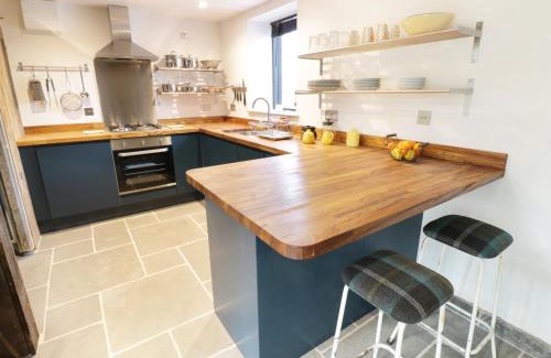 Ross-on-Wye House | Pet-Friendly Retreat at The Hayloft - 4 Star, Rated 9/10