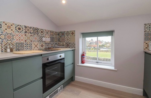 Richmond Cottage | THE HAYLOFT, pet friendly, with a garden in Brompton-On-Swale
