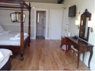 Haymarket Hotel | Pet-Friendly Retreat at The Haymarket Hotel - Rated 8.1/10