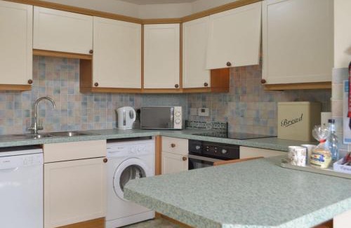 Milford Haven House | Experience The Hays: Child-Friendly with 9.7/10 Rating