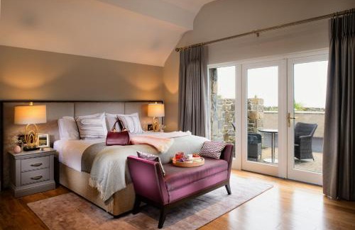 Lisdoonvarna House | Elegant Stay at The Hazel - Rated 9.3 by Guests