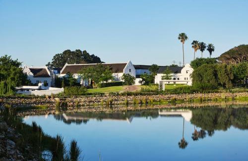 Trawal Hotel | Discover The Hazendal Hotel in the Stellenbosch Winelands