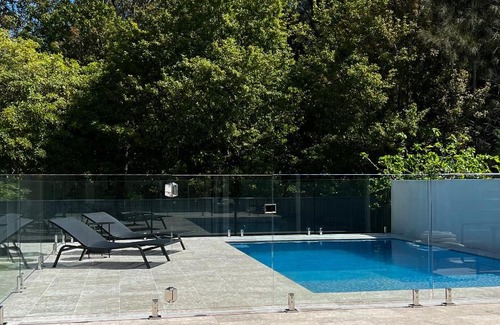 Shoalhaven Heads House | Experience The Heads House: Oceanfront Retreat with Pool