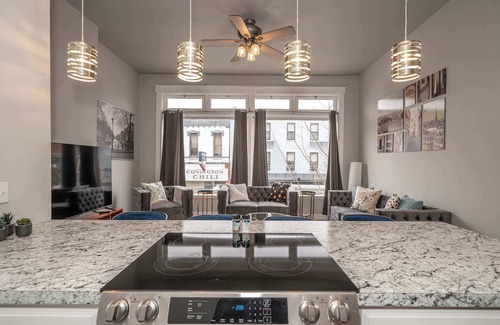 Covington Condo | Discover The Heart of Madison 2: Family-Friendly Getaway