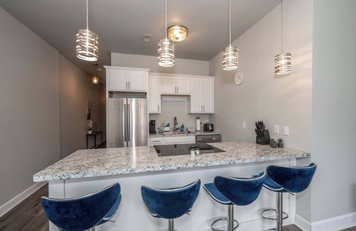 Covington Condo | Discover The Heart of Madison 2: Family-Friendly Getaway
