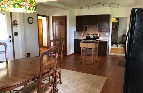 Weirton House | Discover Weirton Heights: Top-Rated Family-Friendly Stay