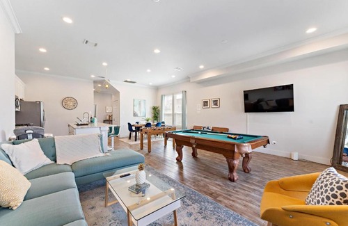 Northside House | Experience Fun at The Heights: Game Room & Outdoor Delights