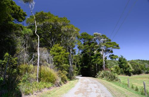 Kaipara Flats House | Family-Friendly Retreat at The Hen House - Rated 9.5/10