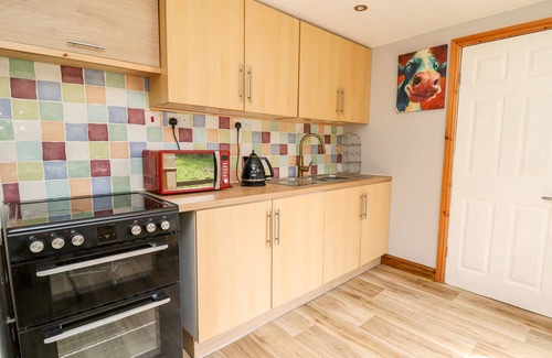 Clydey Cottage | Explore The Hen Pen: A Pet-Friendly Cottage in Cenarth