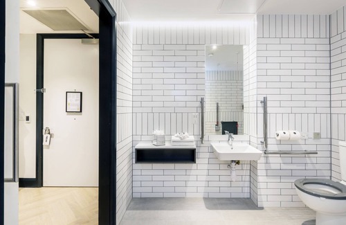 City Centre Dublin Hotel | Discover The Hendrick Smithfield: Eco-Friendly Comfort