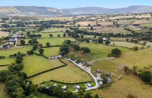 Llandrindod Wells House | Experience The Heron: 4-Star Hotel with Family-Friendly Perks