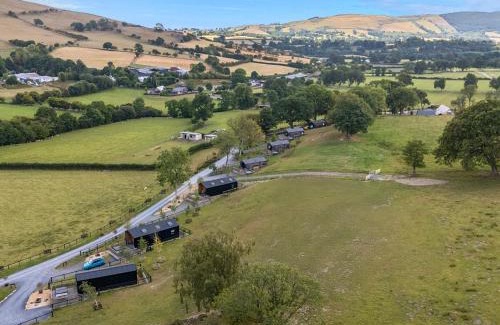Llandrindod Wells House | Experience The Heron: 4-Star Hotel with Family-Friendly Perks
