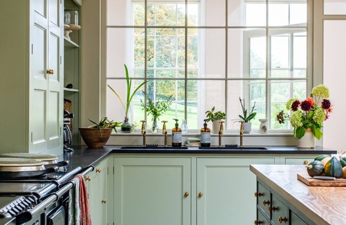 Cheltenham House | Discover The Hewletts: A Beautifully Restored Georgian Manor