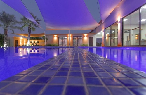 Khatt House | Experience The Hide: Pet Friendly Retreat with Pool Access