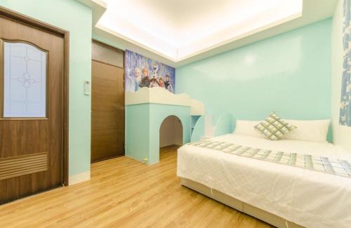 Dongshan Bed & Breakfast | Pet-Friendly Dan Dan Bed and Breakfast with Pool Access