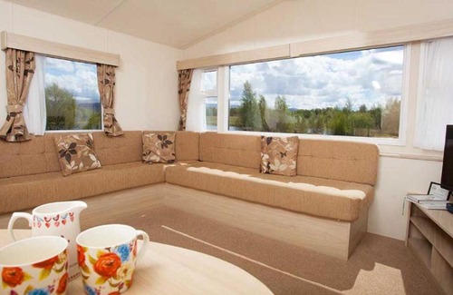 Aviemore House | Pet-Friendly Retreat: The Hide Near Aviemore, Rated 8.8