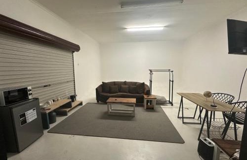 Berea Apartment | Cozy Hide-Pit Stop: Family-Friendly Comfort Awaits
