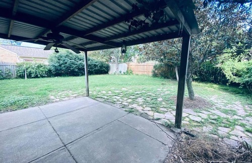 Humble House | Cozy Hideaway 4B/2B House Near IAH with Free Breakfast