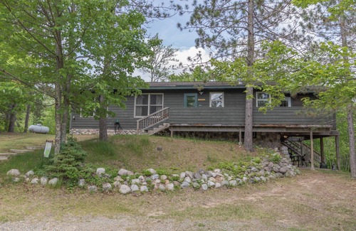 Bigfork Cabin | Unwind at The Hideaway: Secluded Lake Cabin Retreat