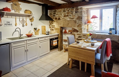 Saint-Quay-Perros Condo | Enchanting Hideout of Violette on the Pink Granite Coast