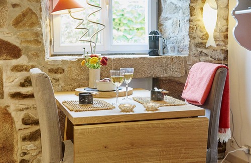 Saint-Quay-Perros Condo | Enchanting Hideout of Violette on the Pink Granite Coast